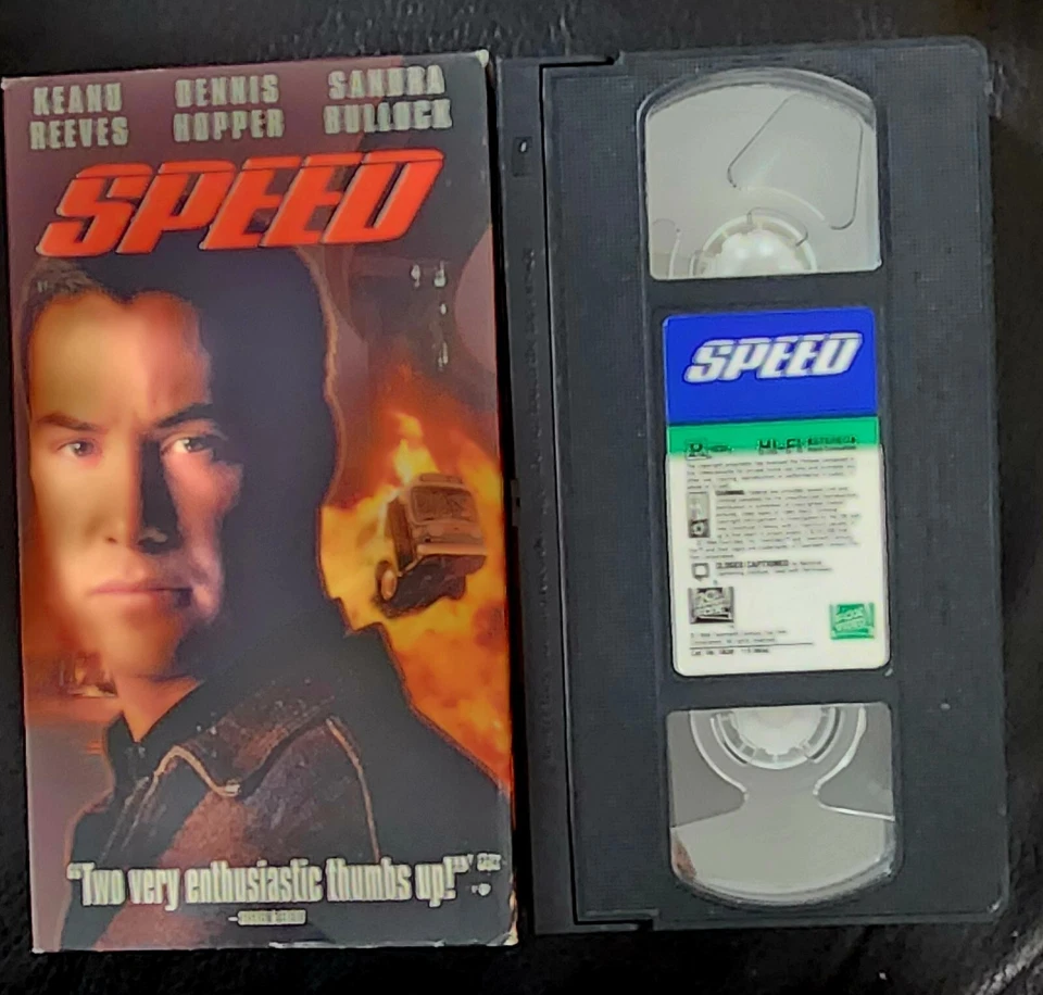 Action VHS Movies LOT Keanu Reaves Chain Reaction (VHS, 1996) / Speed VHS '94 - Image 3 of 4