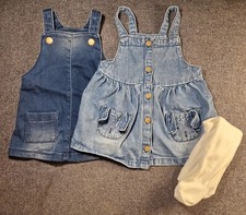 Pacchetto vestito e collant denim bambina 3-6 mesi salopette blu Pinafore (470)