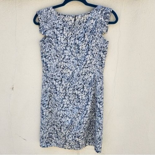M.M.LaFleur Sarah 4.0 Dress in Indigo Marble - Picture 5 of 14