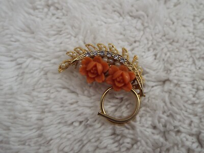 Goldtone Rhinestone Leaf Salmon Flowers Pin