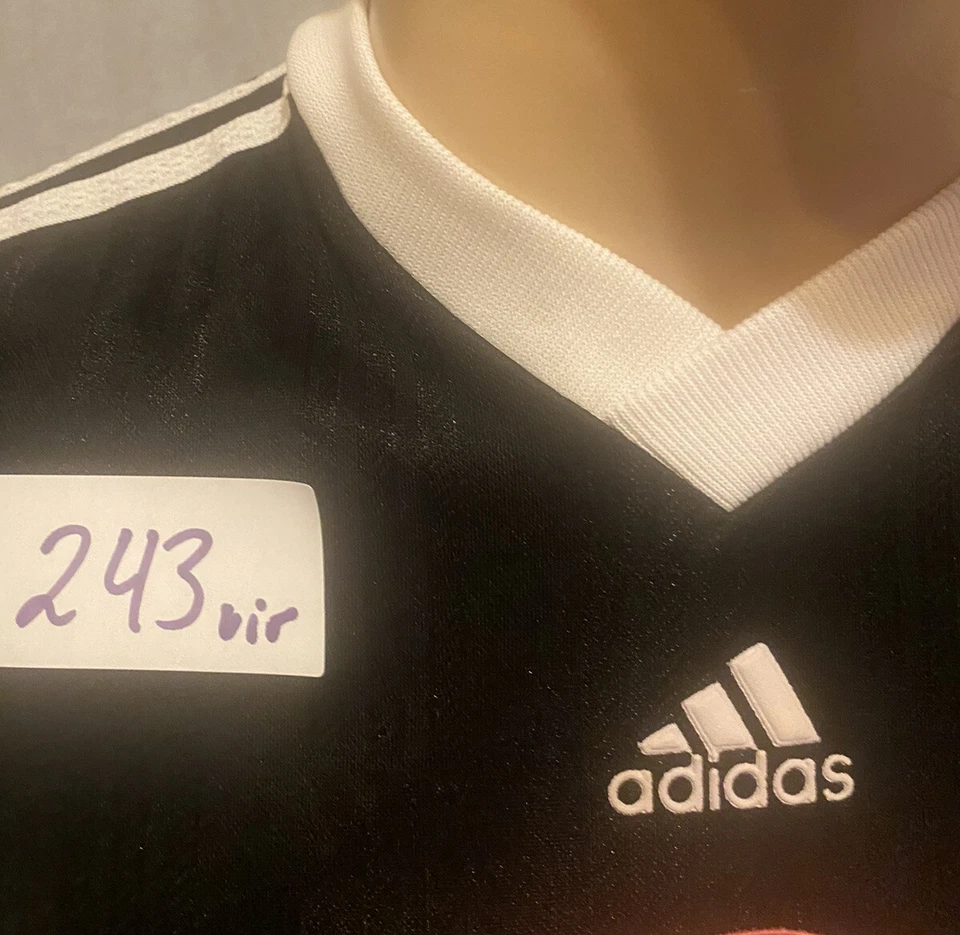 1.FC Nürnberg Adidas Training Trikot 96/97 "1.FCN Wappen" + Handsigniert Gr.152 - Bild 4 von 4