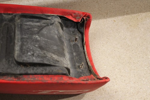 1993-2002 Honda XR200R OEM Red Seat Saddle Pan Seat Cover 5289 R10 - Picture 14 of 17