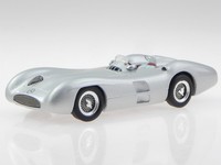 Mercedes W196 R Stromlinie Silber Modellauto CLC143 Ixo 1:43