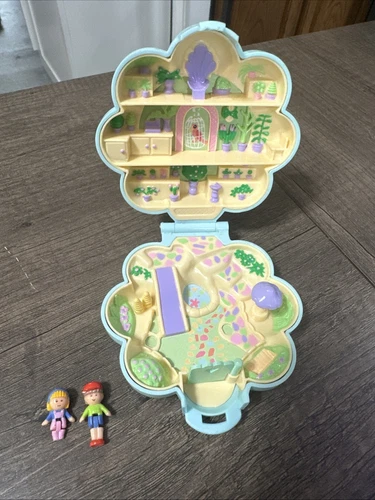 Bluebird Polly Pocket Playset 1990 Midge’s Flower Shop Complete - Read