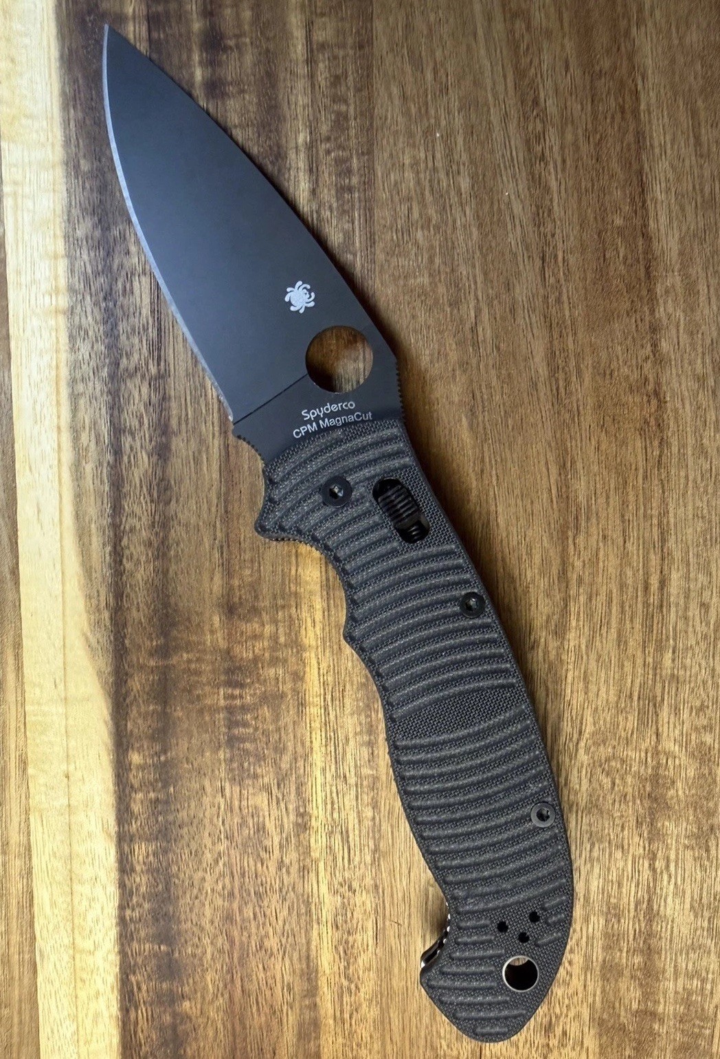 Spyderco Manix 2 XLSalt CPM MagnaCut DLC Black G-10, NEW Factory 2nd