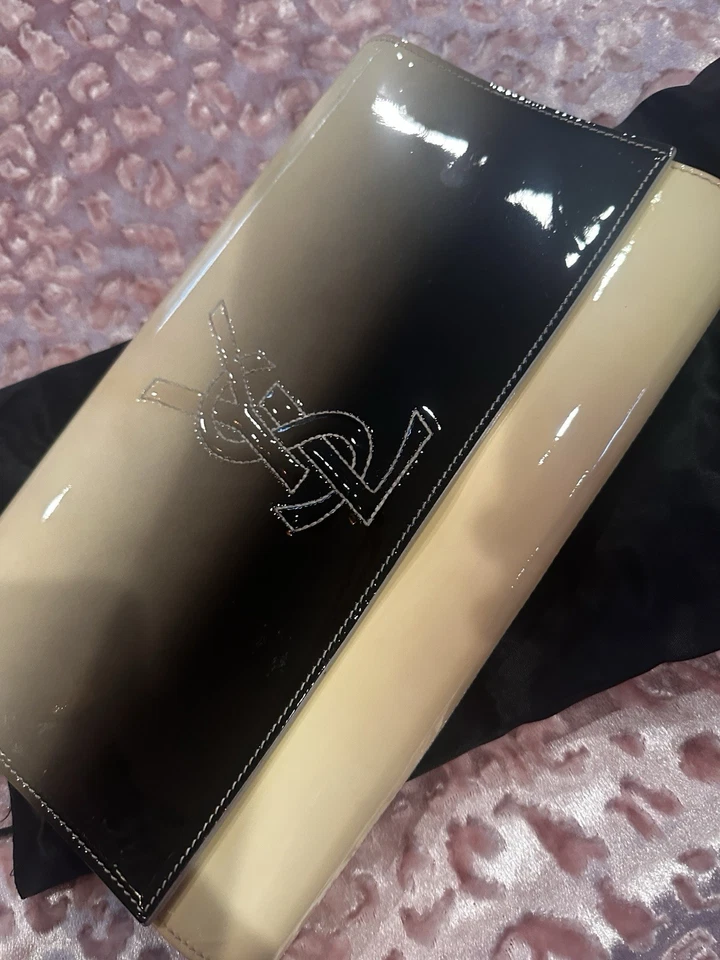 BOLSO CLUTCH YSL YVES SAINT LAURENT CHAROL NEGRO/Crema Hombre BELLE DU JOUR BAG Foto 2 de 4