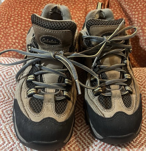 Cabela’s Women Size 7 Gore Tex Hyper Grip Hiking, Walking Outdoors - Picture 1 of 6
