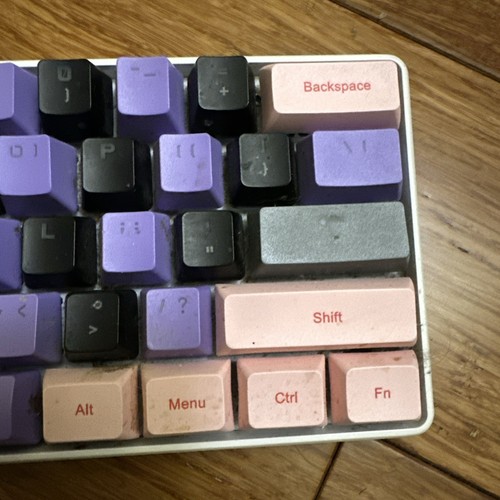 Skyloong SK61 Mechanical Gaming Keyboard Used. - Picture 5 of 9