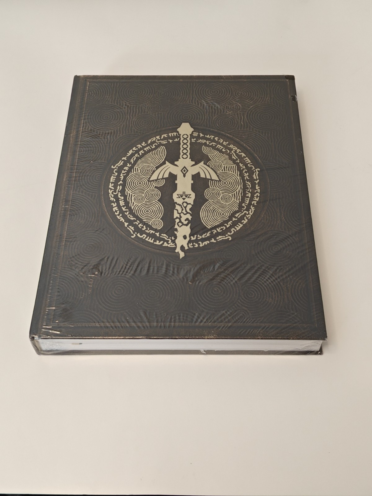 Legend of Zelda Tears Of The Kingdom Complete Official Guide Collectors Hardbook