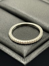 EUC Sterling Silver Cubic Zirconia Band Ring Size 7 B10