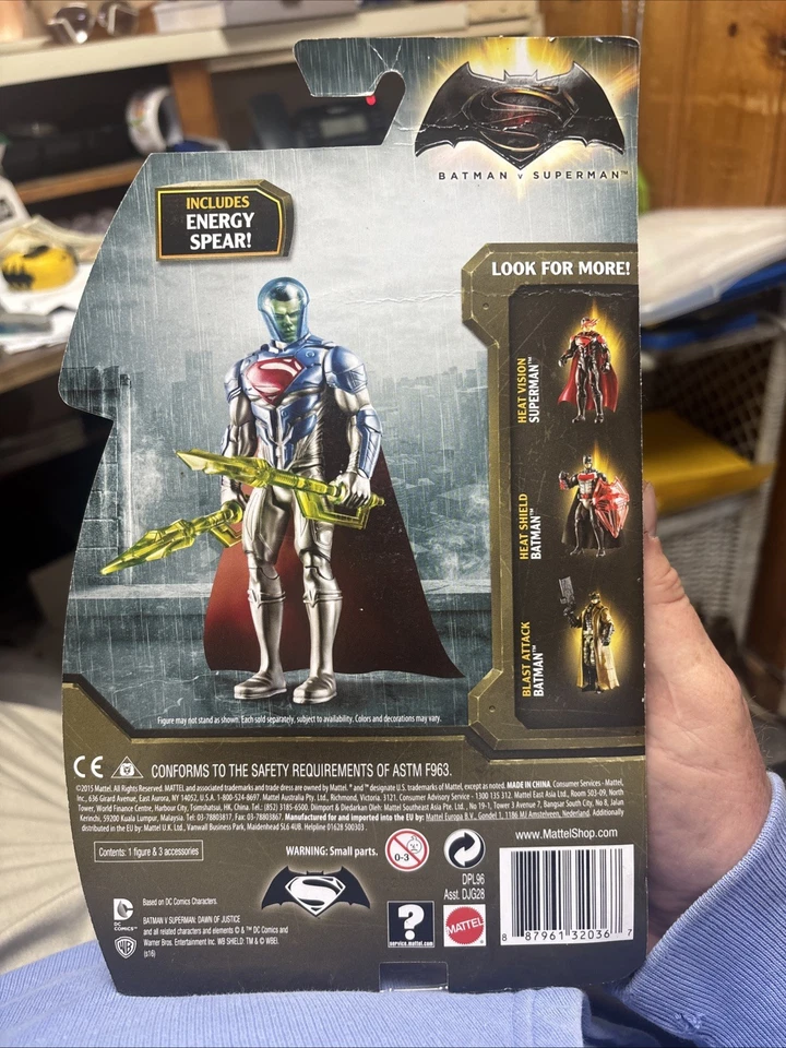 Figura de acción Batman v vs. Superman Dawn of Justice Kryptonite Containment 6" Foto 2 de 2
