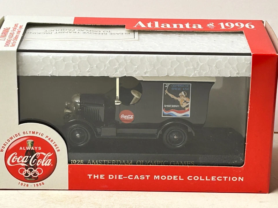 Lledo Olympics 1928 Amsterdam Olympics Morris Panel Van with Box - Image 2 of 4