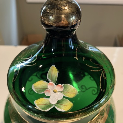 VTG Bohemian Glass Emerald Green /gold W/ Flowers Candy/Apothecary Jar 10 Inch - Picture 2 of 17