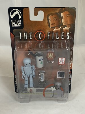 2005 Palisades Toys THE X FILES PALZ - GRAY ALIEN - Series 1 - NEW Sealed