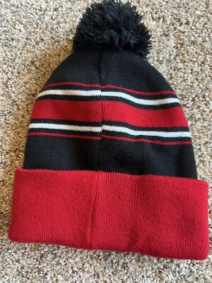 Hollister knit Pom Pom Beanie Hat Black Red White Embroidered H logo- One  Size