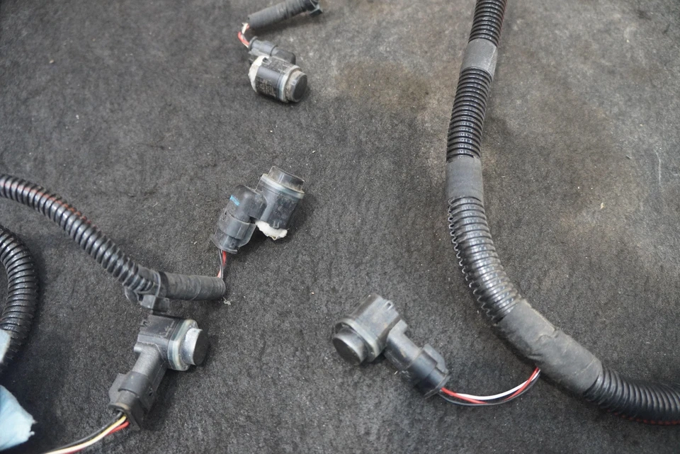 Rear Bumper Cover Park Assist Wire Harness 4 Sensor Aston Martin V12 Vantage 17 - Image 3 of 3