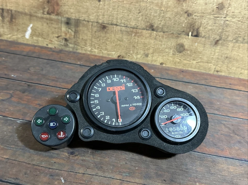 Tachometer & Speedometer & Light Signals Original Derbi OEM GRP50 Assembly - Image 3 of 4