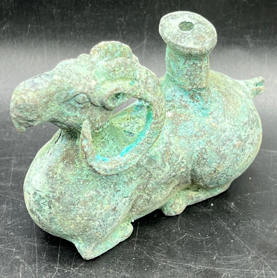 Гималайские тибетские китайские древности бронзовый рам держатель для глаз животных статуэтки - Изображение 3 из 4