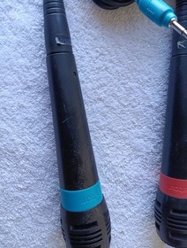 PlayStation 2 Sing Star Microphones 2 Pack PS2 or PS2 With USB Blue Red Metal