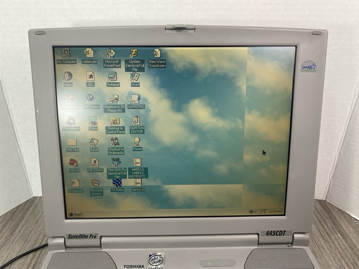Windowsノート本体 Dyna Book Satellite Pro 430/1.3 Window95 Dynabook Satellite Pro® C50-H15200 15.6