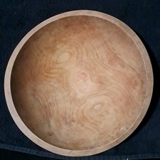 VINTAGE BEAUTIFUL WOODEN BOWL 12" SLIGHTLY OVAL