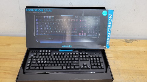 Logitech G910 Orion Spark RGB Mechanische Gaming Tastatur