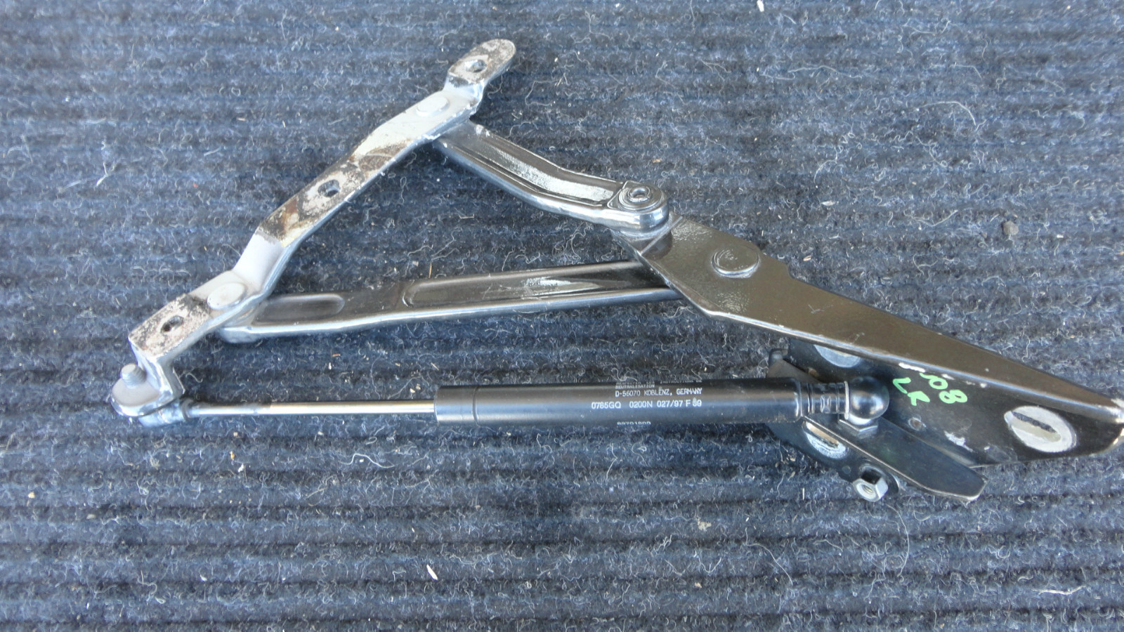 Ferrari 550, LH, Left Rear Lid Hinge With Shock Absorber, #63143100 #63701800