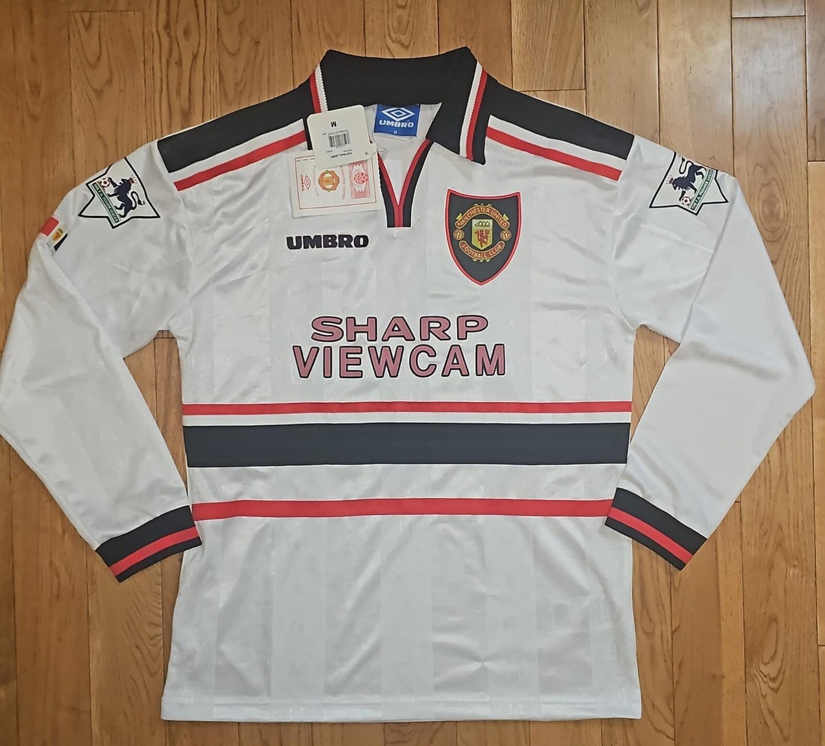 VTG 1997-99 Manchester United Umbro Sharp Viewcam Jersey VTG 1997-99 Manchester United Umbro Sharp Viewcam Jersey
