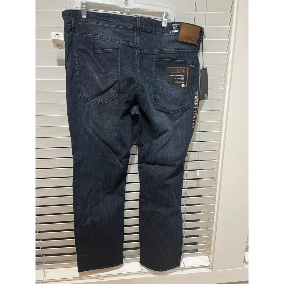Volcom Solver Modern Straight Mens Jeans -NWT  Size 40x33 - Image 3 of 4