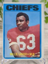 1972 Topps Willie Lanier #35 Kansas City Chiefs