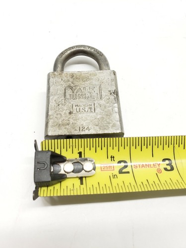 Candado de acero forjado sólido marca Yale Junior, único, cerrajero - Imagen 5 de 6