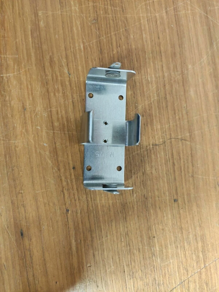 6Stk (1Stk/7eur) Keystone Electronics BATTERY HOLDER D SOLDER LUG 175 UR - Bild 3 von 3