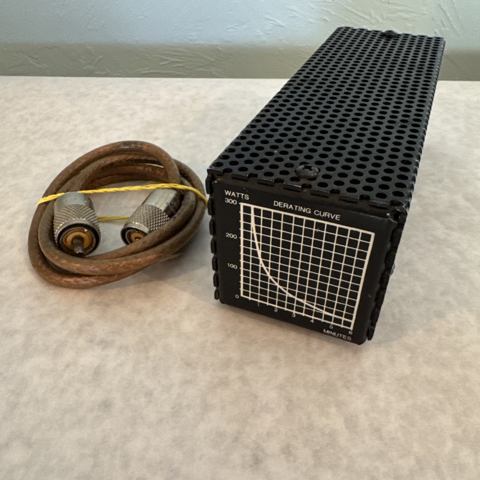 MFJ Enterprises MFJ-260 300 Watts Dry Dummy Load Made in USA Ham Radio