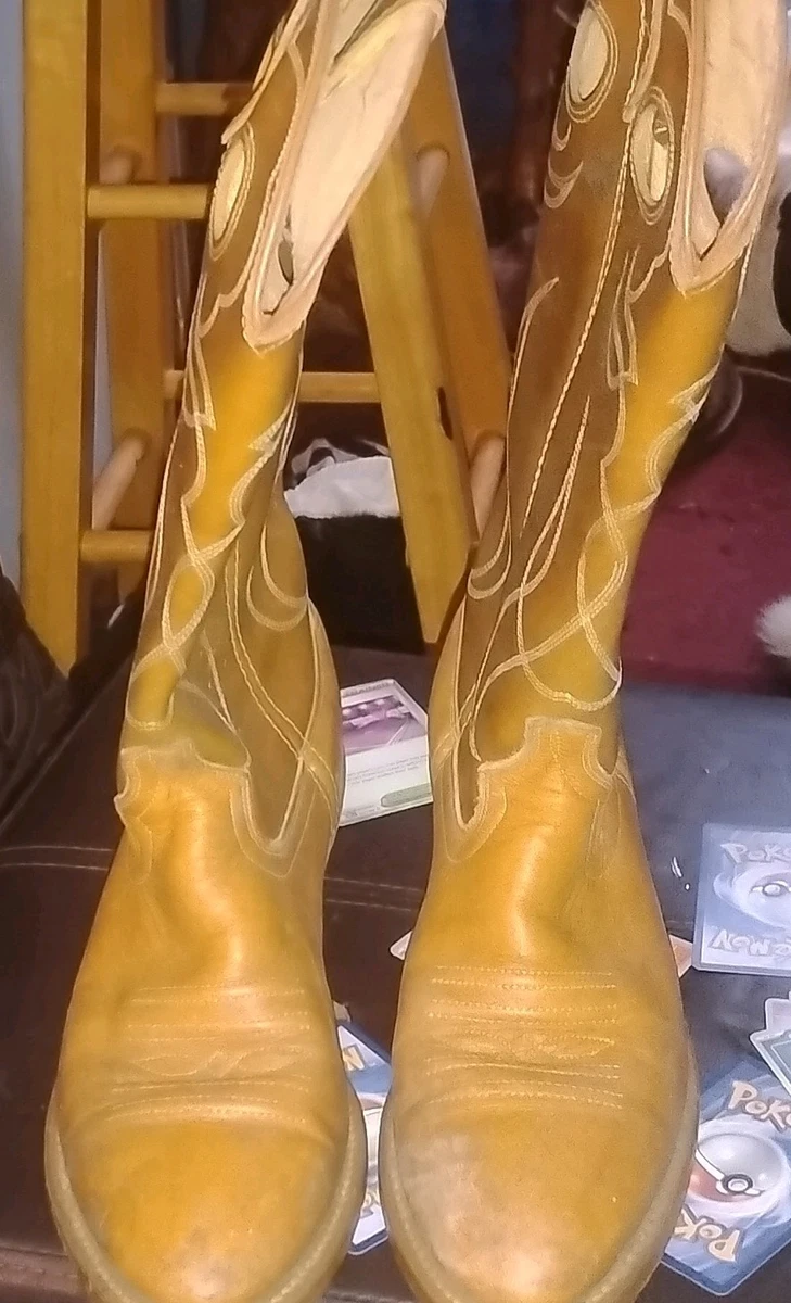 Vintage Dingo Boots In Men display picture 2