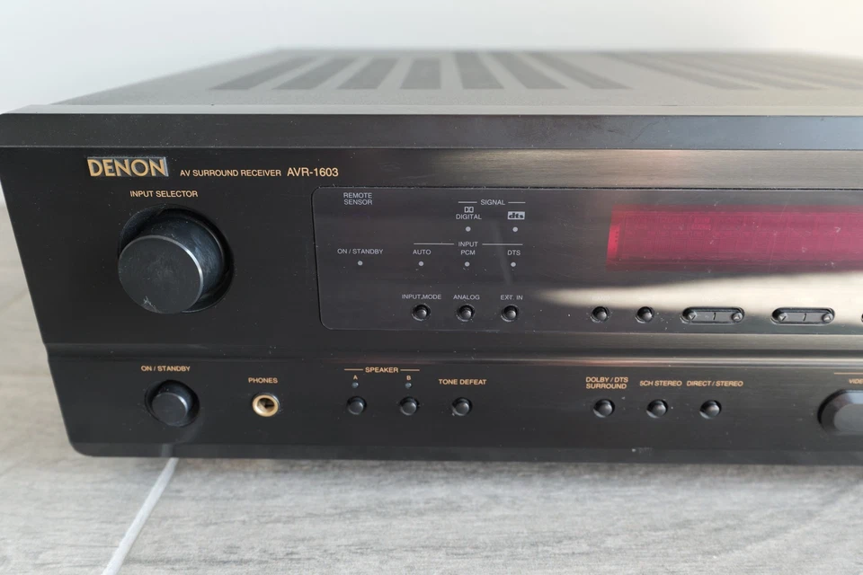Vintage Denon AVR-1603 A/V Surround Sound Receiver NO REMOTE - Image 2 of 4