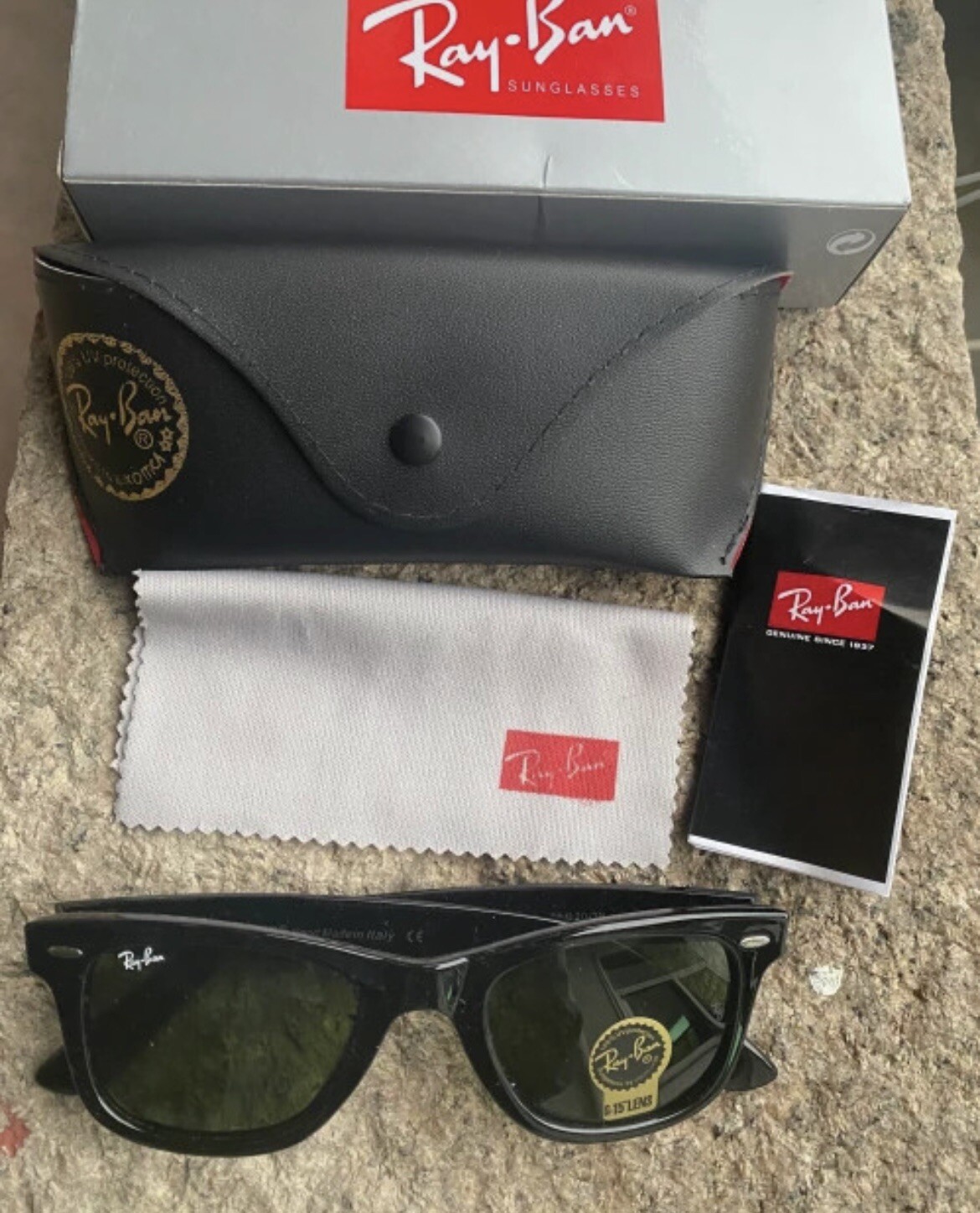 Ray-Ban Wayfarer Classics Occhiali da Sole Squadrati per Uomo - Lucido Nero