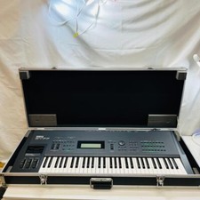 YAMAHA SY77 Synthesizer with hard case keyboard From Japan