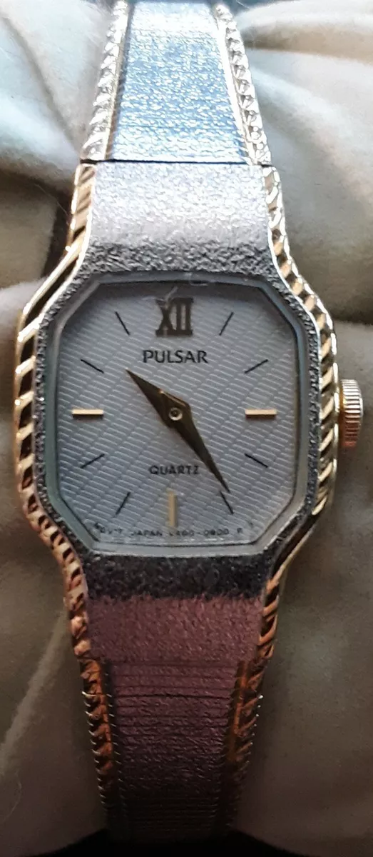 Vintage Pulsar Quartz Watch by Seiko V400 5290 RO Milanese Band