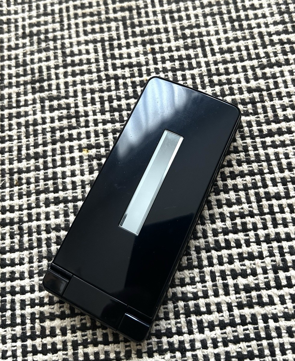 AQUOSケータイ SH-03L docomo SHARP SH-03L AQUOS docomo KEITAI 2 JAPAN ANDROID FLIP PHONE BLACK