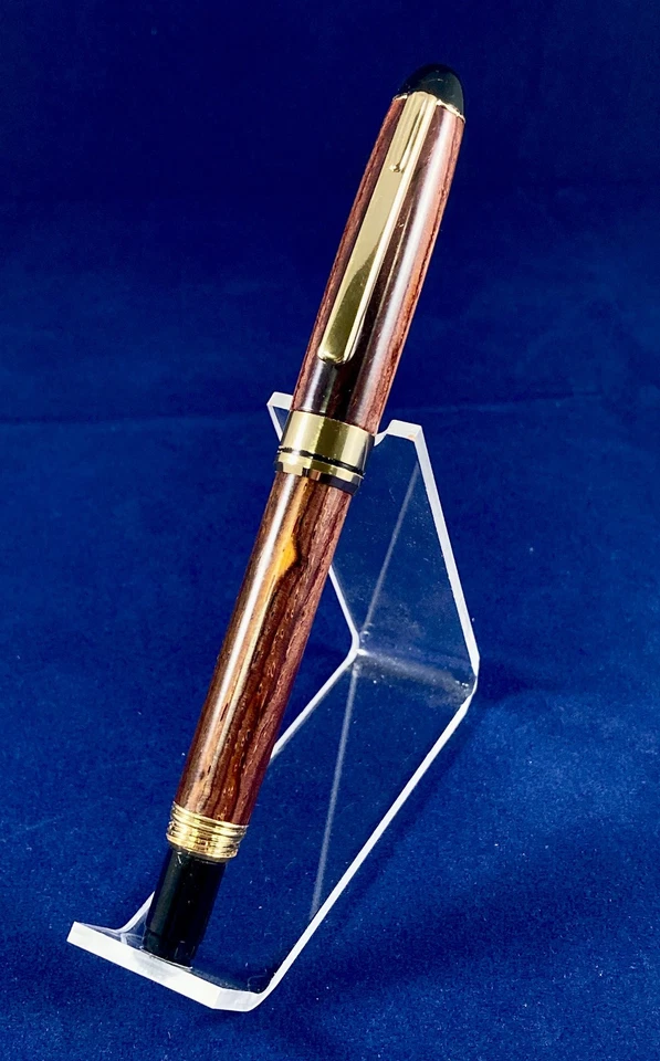 Pluma estilográfica de madera hecha a mano. Pluma Estilográfica Exótica Madera Cocobolo. Foto 4 de 4