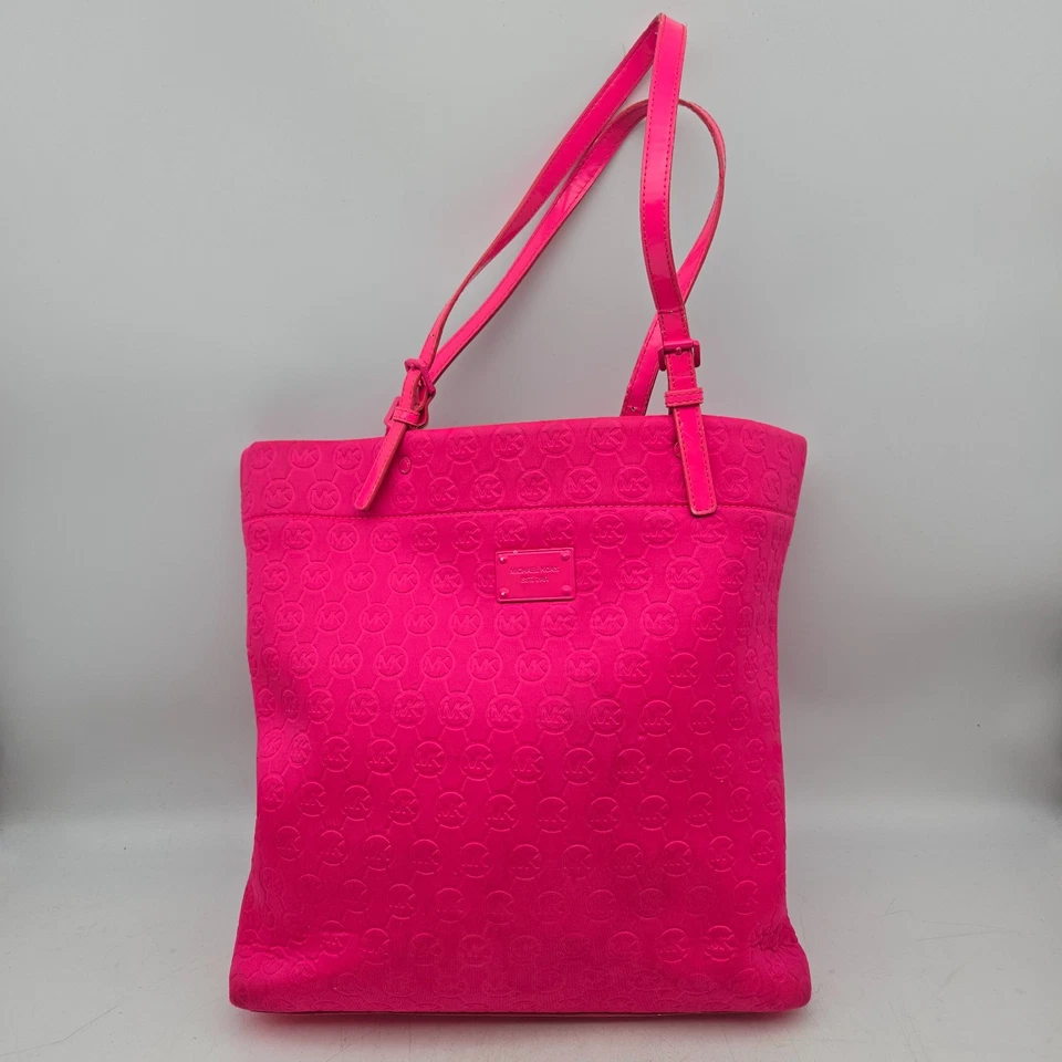 Michael Kors Jet Set Tote Shoulder Bag Signature Monogram Quilted Pink Neoprene - Image 2 of 4