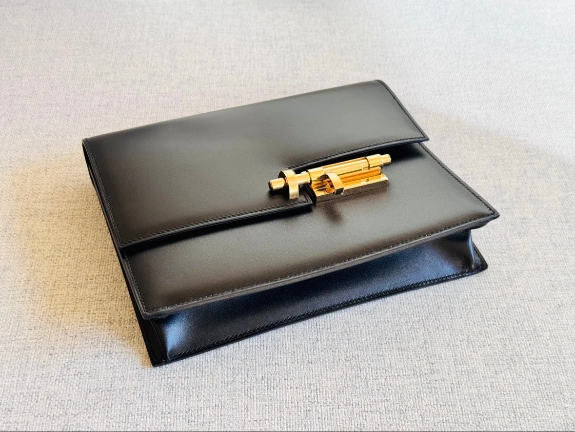 25+ HERMÈS Box Bags & Handbags for Women for sale | Updated Oct 2026