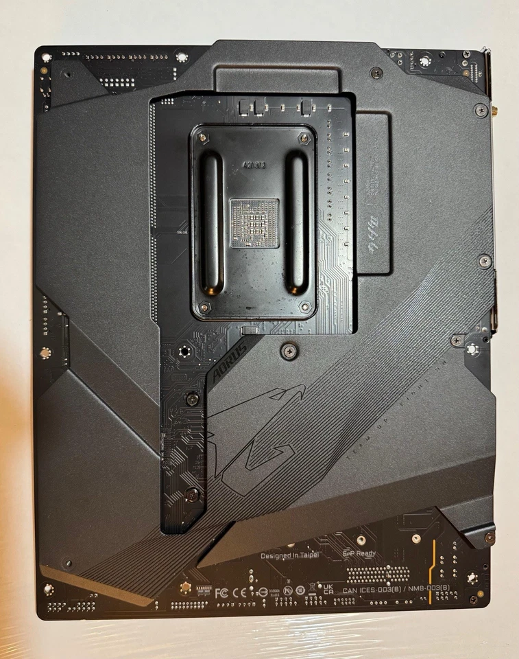 X570S AORUS MASTER - FOR PARTS/AS IS - Photo 4/4
