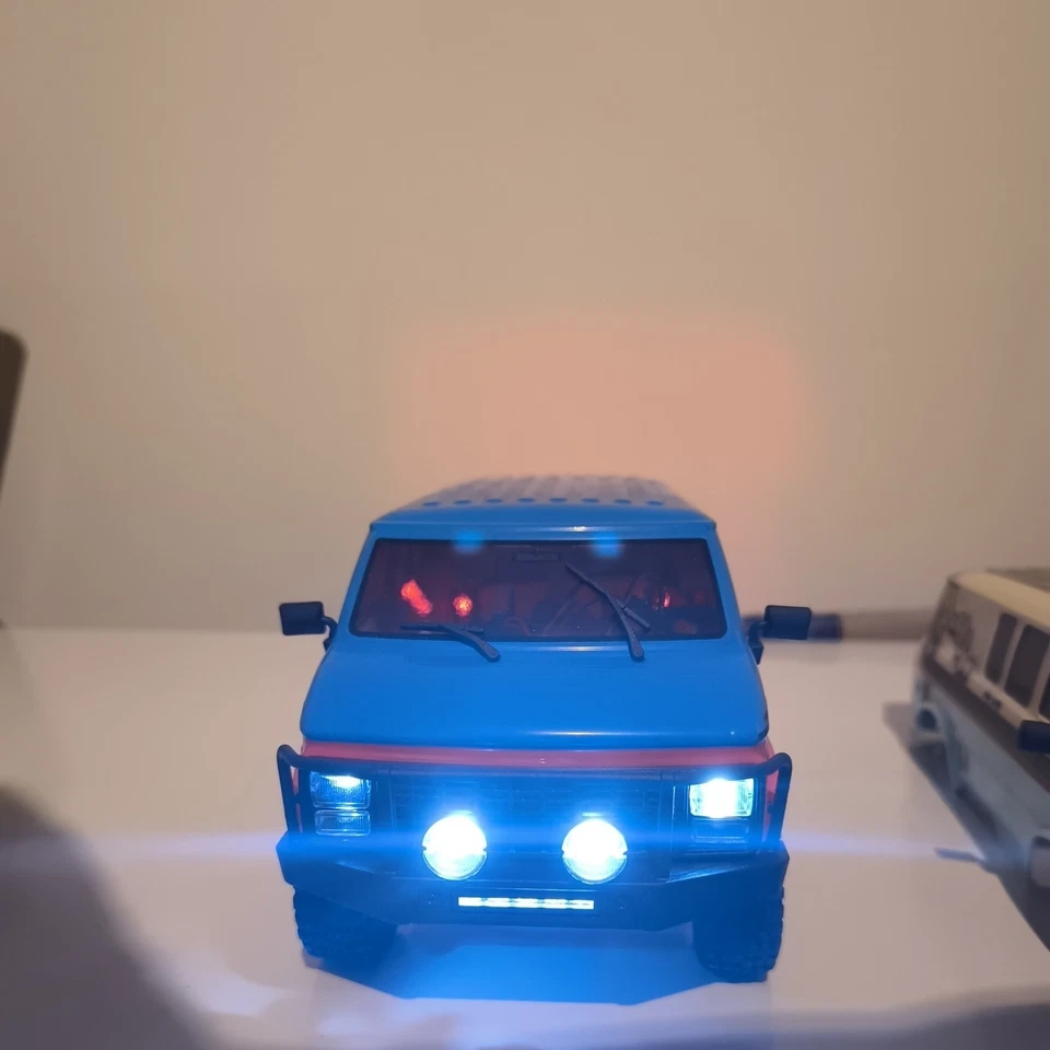 Hobby Plus RockVan V2 Brushed 1:18 RC Modellauto Elektro Crawler Allradantrieb - Bild 4 von 4