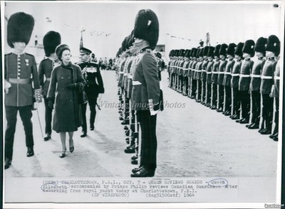1964 Queen Elizabeth Prince Philip Charlottetown Guards Wirephoto Vintage 7x9