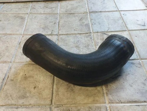 VW PASSAT Variant B5 3B5 Ladeluftkühlerschlauch 1.90 Diesel 81kw 1999 18211426