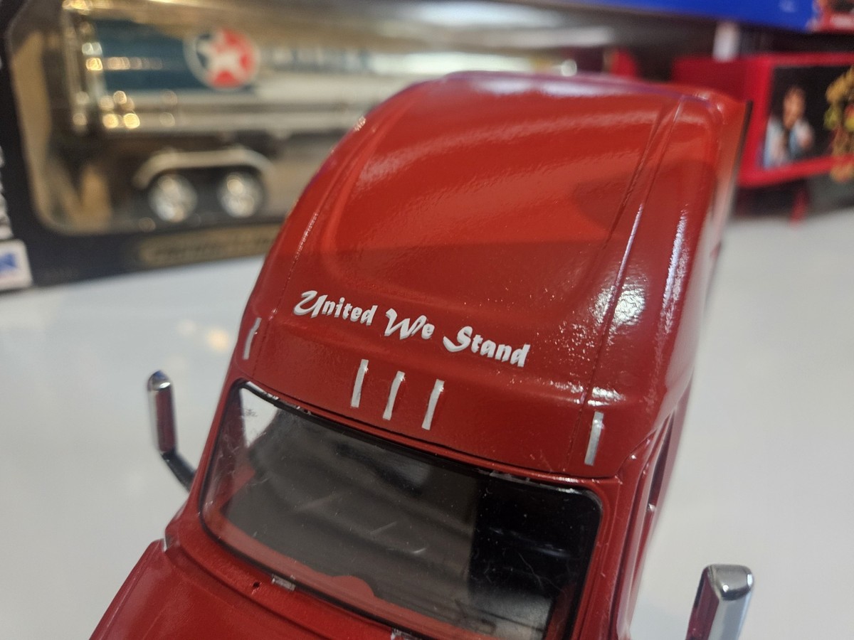 1/30 Scale Diecast Freightliner Cascadia, Tonkin Replicas, Rebuilt