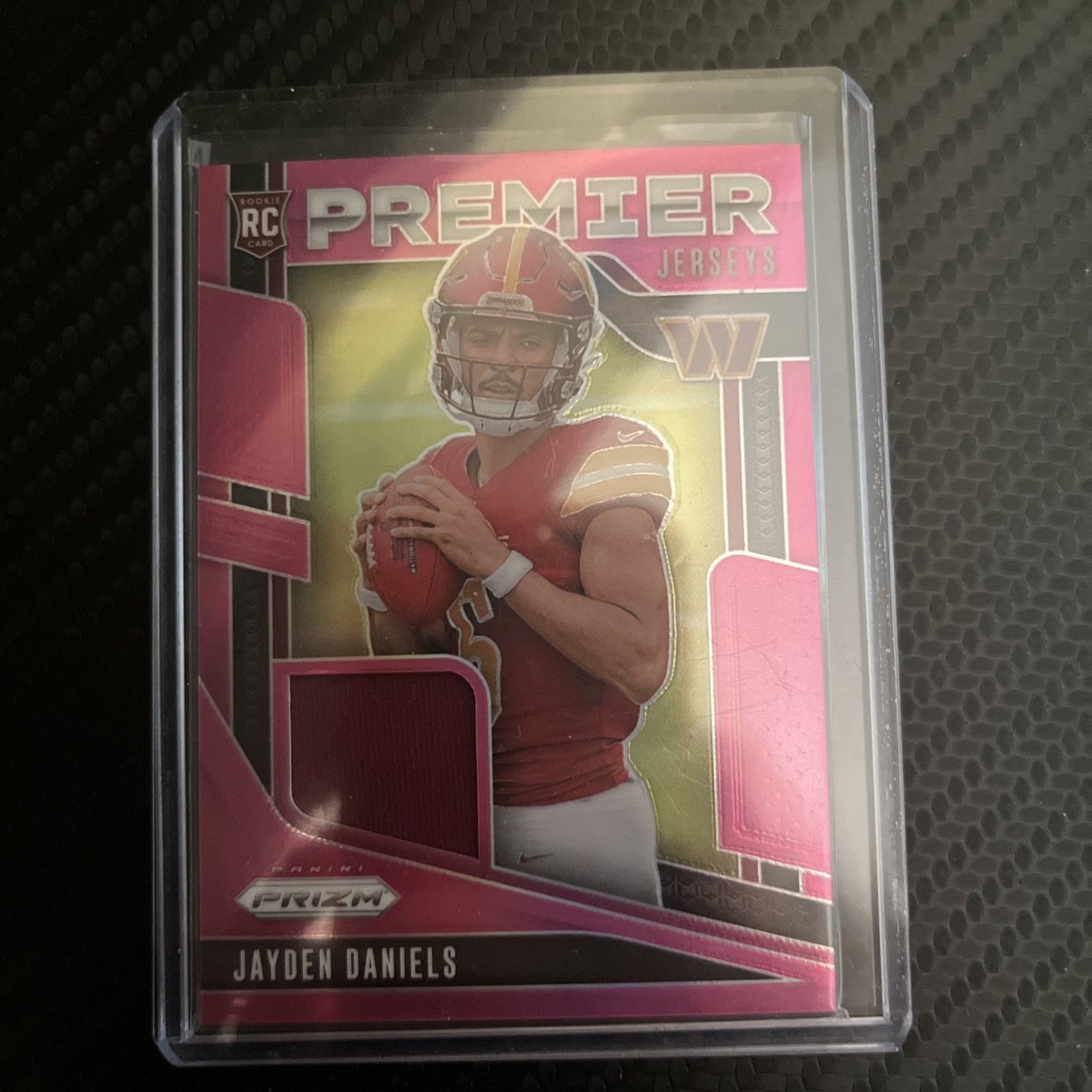 2024 Panini Prizm - Premier Jerseys Jayden Daniels Rookie Card