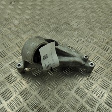 TESLA MODEL Y Motorhalterung rechte Seite 1093278-00-D Elektrizität 2021