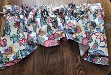 WAVERLY Scalloped Jacobean VALANCE Lined beige red blue 19x38 - NICE!